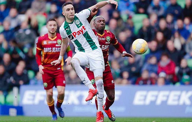 为受人瞩目 为受人瞩目